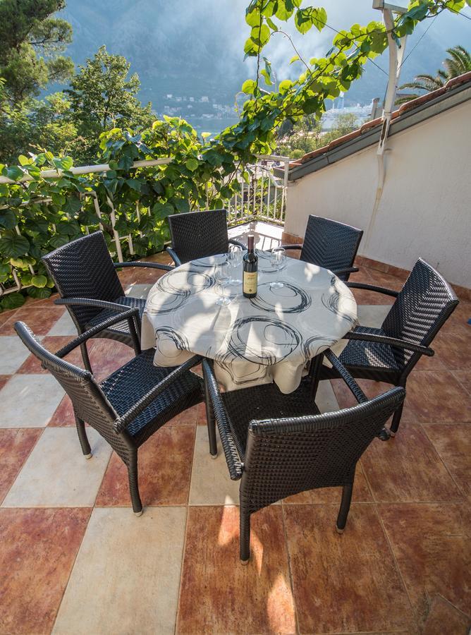 Apartment Kiwi Kotor Exteriér fotografie